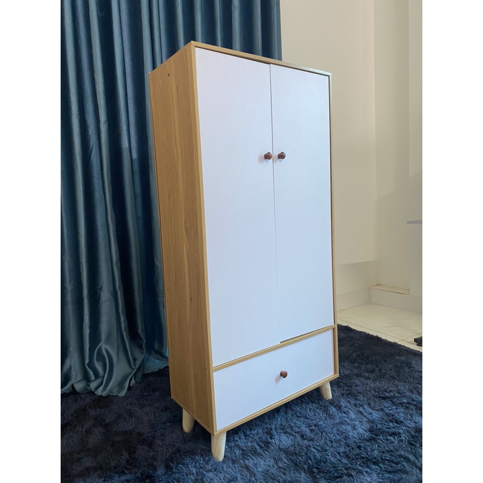 Tủ Treo Quần Áo Trẻ Em Chân Gỗ Sồi 3 Ngăn Tủ Để Đồ Gỗ Công Nghiệp