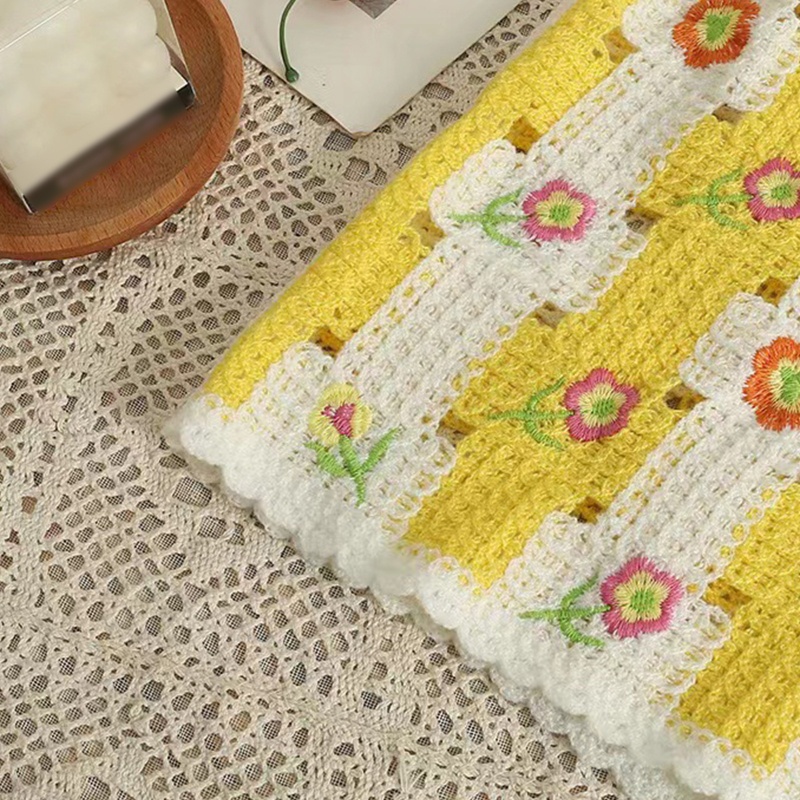 Áo Tank Top Dệt Kim Không Tay Thêu Hoa Thời Trang Ngọt Ngào Dành Cho Nữ