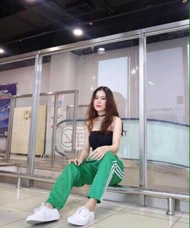 Quần Jogger Viền Sọc
