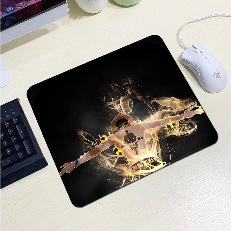 Lót chuột, pad chuột cỡ lớn, nhỏ 30x35, 21x26 AUS-ROG One Piece Razer in 3d đẹp bo viền chắc chắn bền bỉ với thời gian