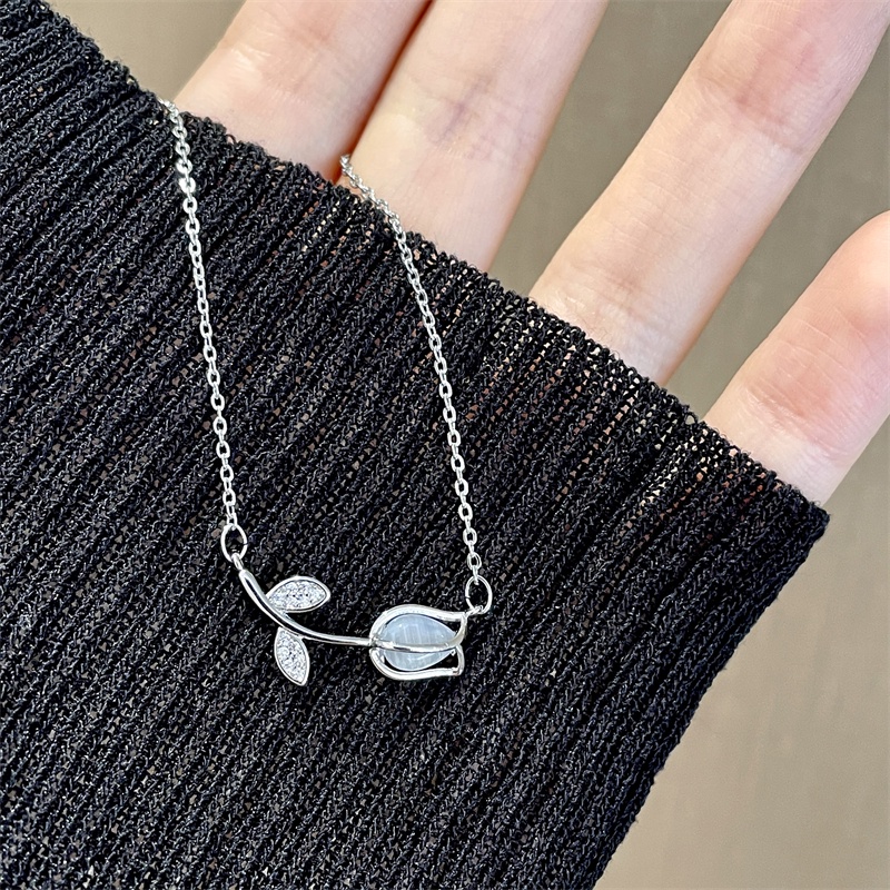 Vòng Cổ Hình Hoa Tulip Đơn Giản Thời Trang Harajuku Dễ Phối Đồ Cho Nữ