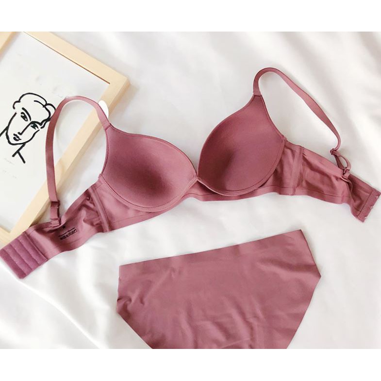 Áo Lót Siêu Nhẹ Siêu Mềm Không Gọng Đệm Mỏng (Có Móc Cài) B340