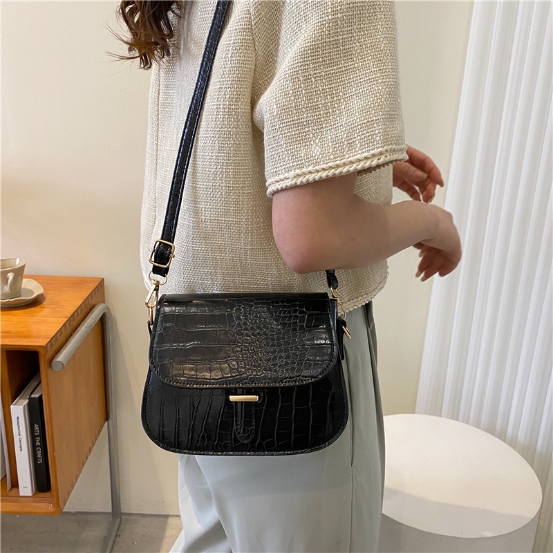 Túi đeo chéo JASMIN NOIR giả da cá sấu thời trang cho nữ