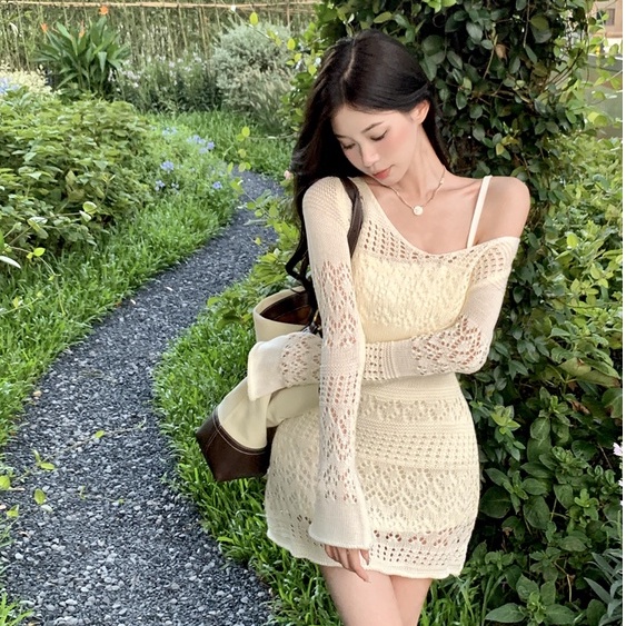 QKOOLE Đầm ôm  dài tay ôm dáng thời trang Hàn Quốc