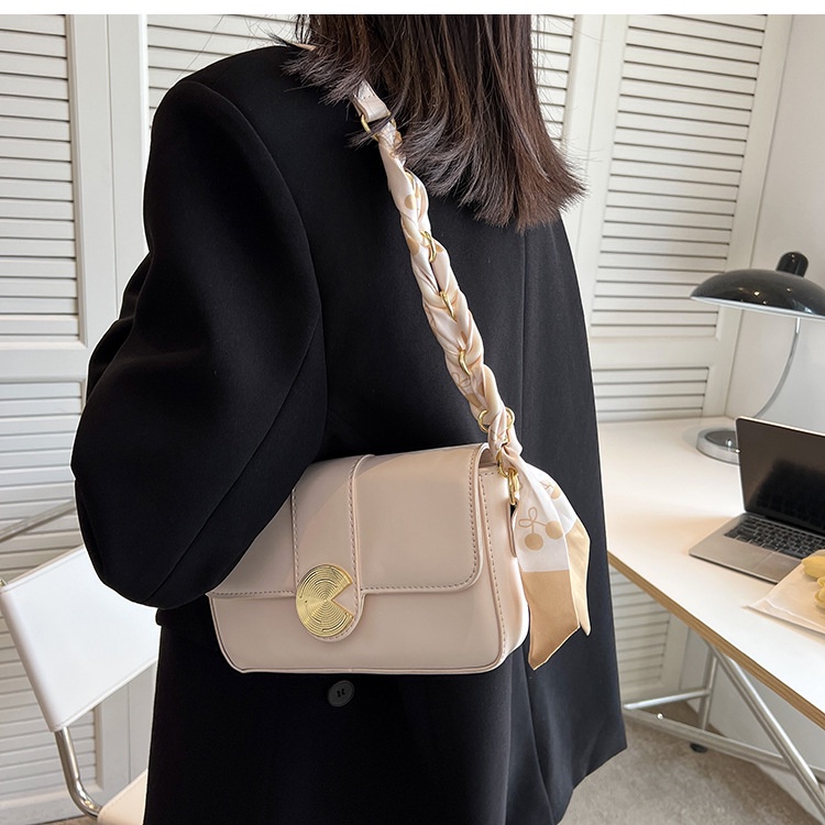 Túi đeo vai IELGY dáng vuông cỡ nhỏ dễ phối đồ thời trang cho nữ