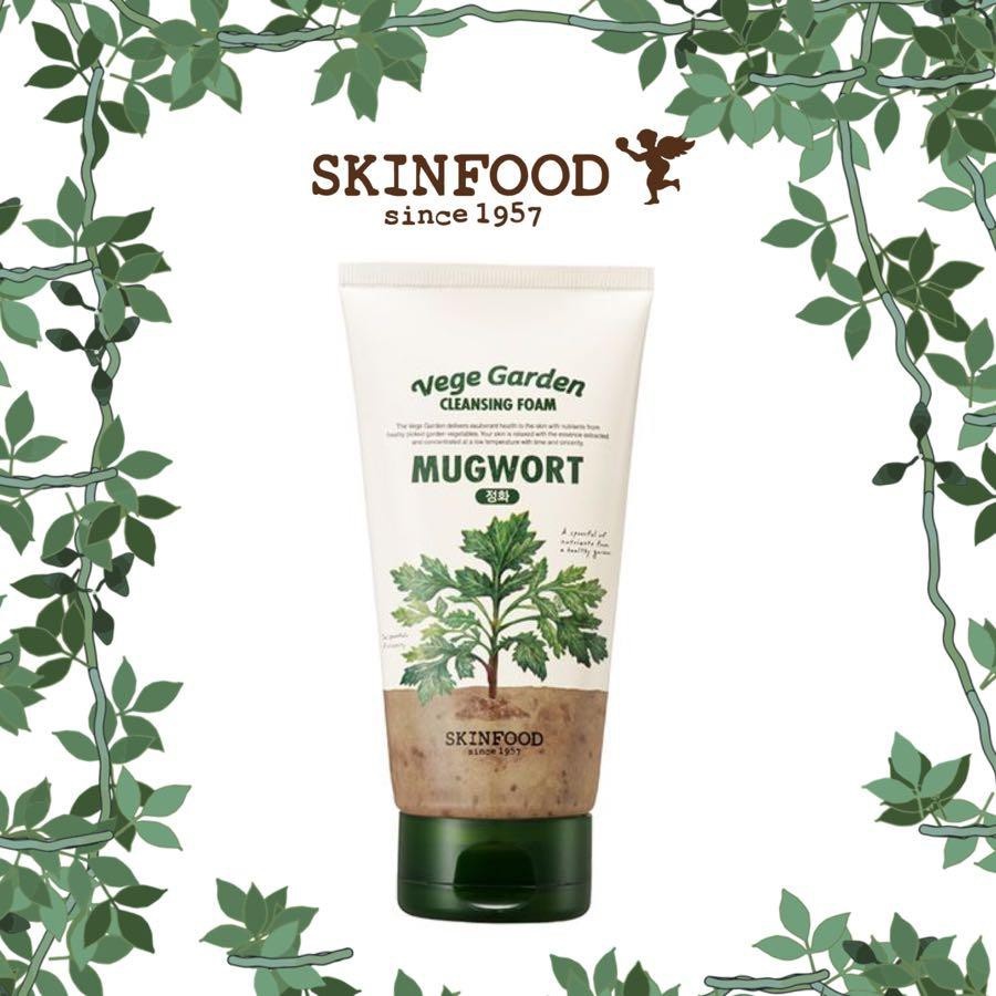 Sữa rửa mặt tạo bọt từ ngải cứu Skinfood Vege Garden Cleansing Foam Mugwort 150ml