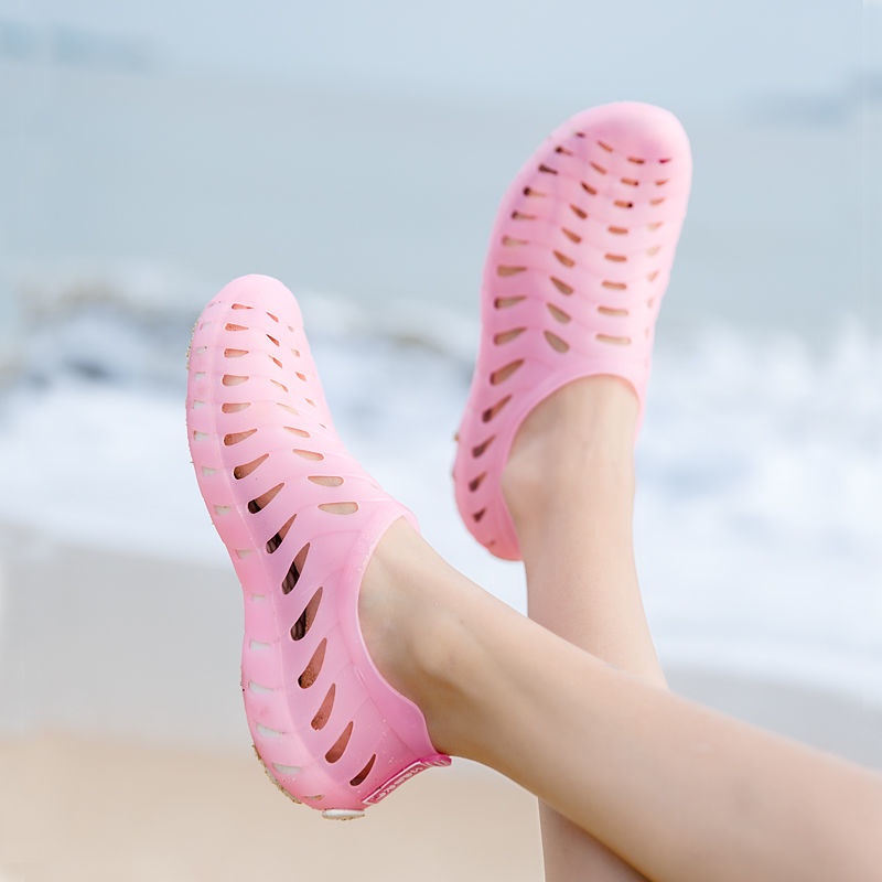 Giày Đi Biển Chống Trượt Siêu Nhẹ Thoáng Khí Hàng Mới Thời Trang Mùa Hè Cho Nam