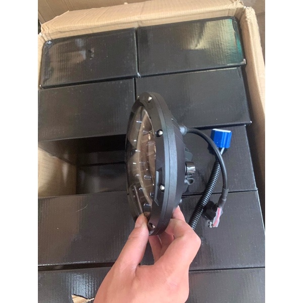 Đèn pha led nhiều bóng