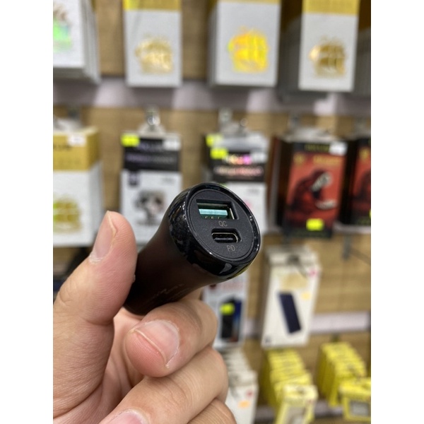 Tẩu Sạc Nhanh RAVPower 36W