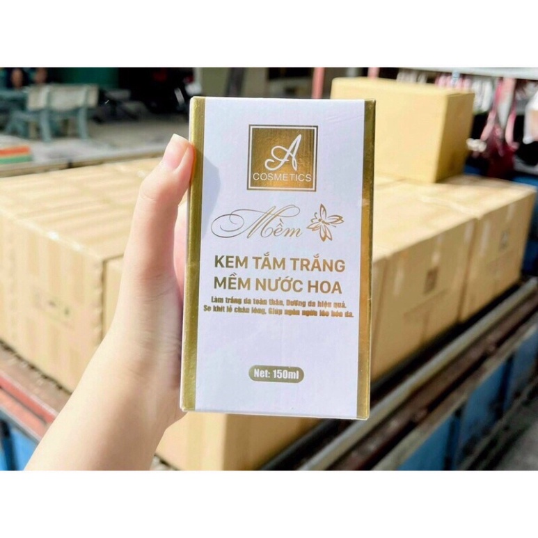 - Kem tắm trắng mềm nước hoa chữ A Phương Anh