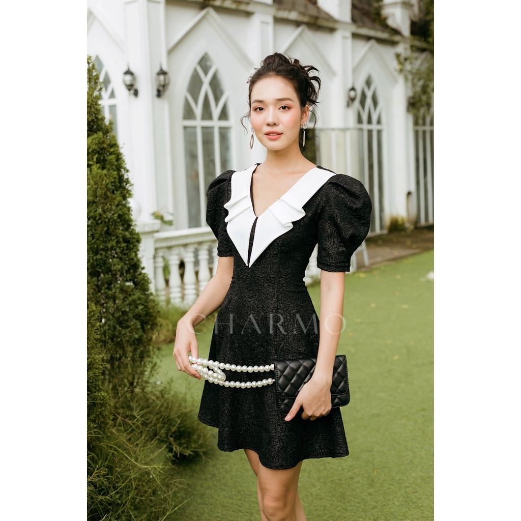 Đầm thiết kế CHARMO cổ V phối trắng tay phồng form chữ A vải tafta bông Donna Dress