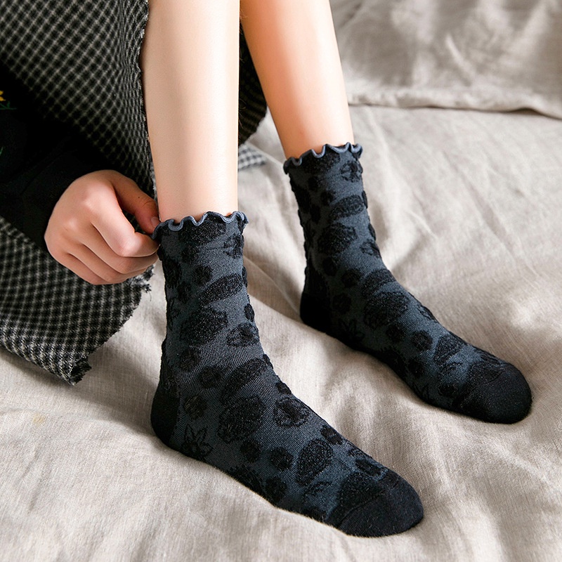 Vớ ống lửng uốn xoăn WAFNHA D296 in hoa phong cách hoàng gia cho nữ