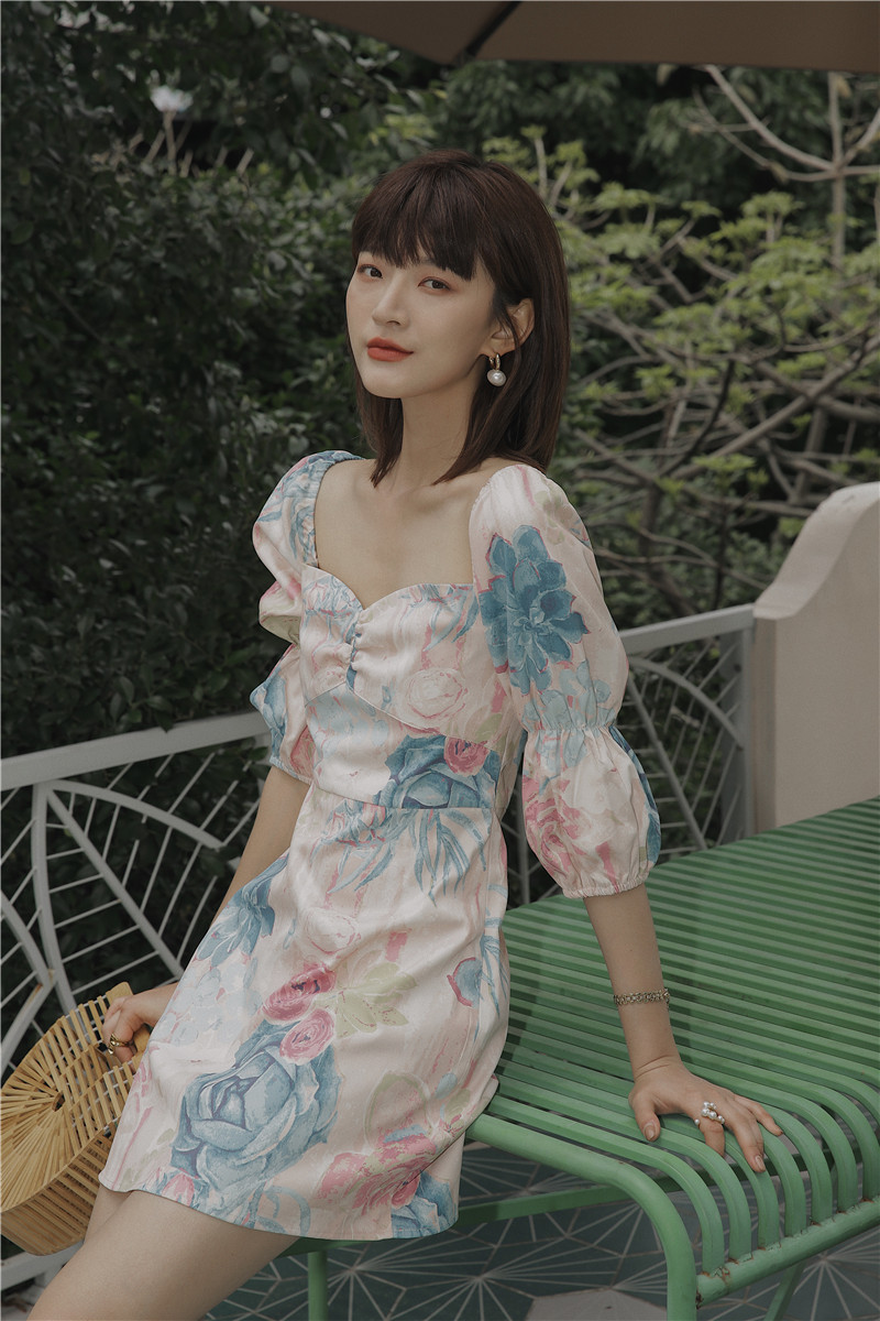 Đầm Nữ Tay Phồng Cổ Vuông Họa Tiết Sơn Dầu Thời Trang | BigBuy360 - bigbuy360.vn