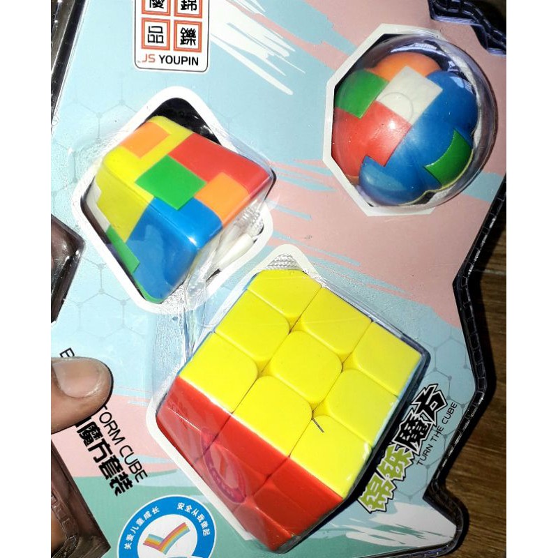 Sét 3 cục rubik 3x3x3 loại tốt rất đẹp