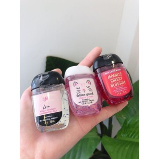 Bath & Body Work hand gel