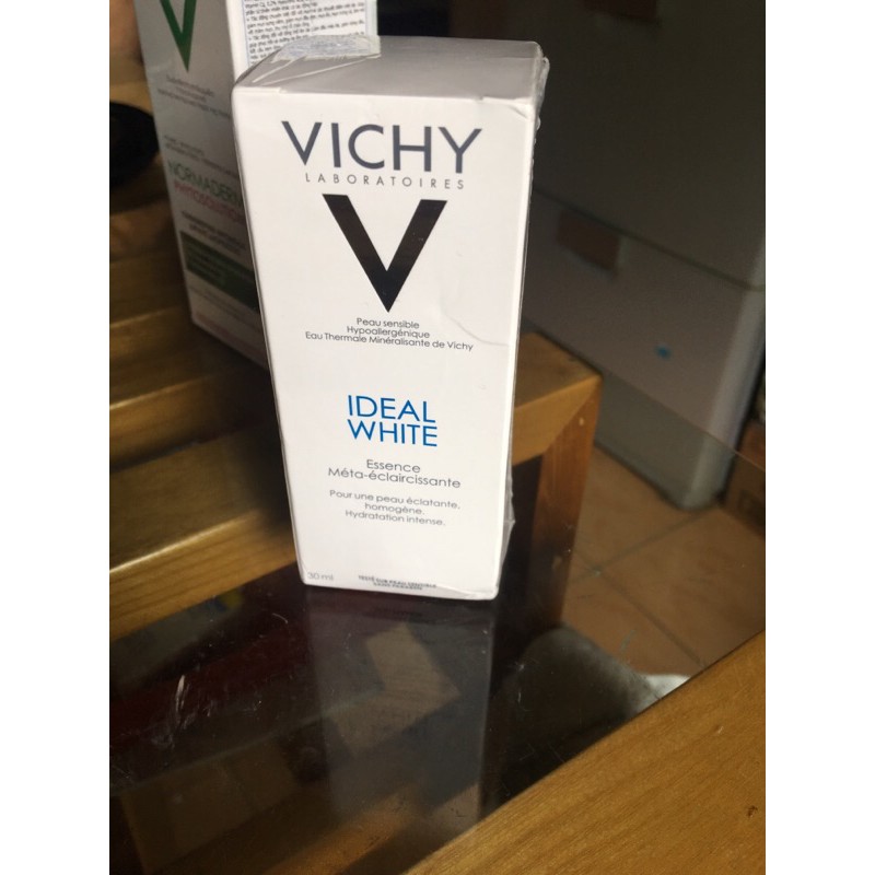 Dưỡn chất dưỡng trắng da và giảm thâm nám  Vichy IDEAL WHITE 30ml