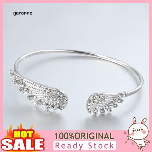 Vòng đeo tay đính đá kiểu dáng đơn giản thanh lịch dành cho nữ