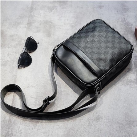 Túi Đeo Chéo Da Nam Hộp Vuông Caro Sang Trọng DNM017