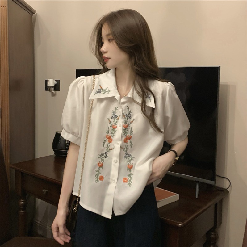 Áo sơ mi tay phồng thêu hoa, áo sơ mi trắng nữ kiểu Hàn Quốc dễ thương Sunnyday Store