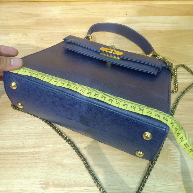 Túi đeo chéo da thật secondhand  300306