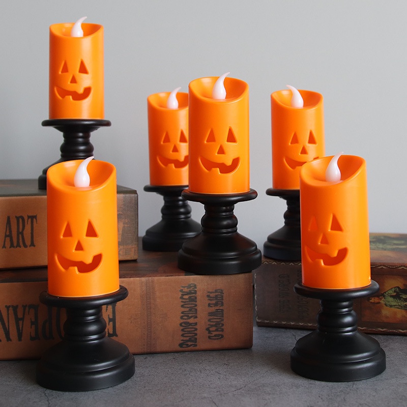 Đèn dạng nến hình bí ngô trang trí cho ngôi nhà ngoài trời bữa tiệc halloween