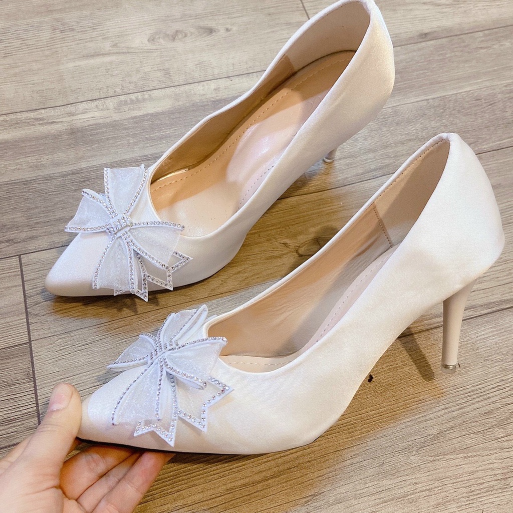Giày Cao gót Nữ Vải Satin Nơ Đá Gót 8P Mũi Nơ Viền Đá H123 Và Sandal Gót Nhọn 7P Nơ Viền Đá H119, Guốc 5P Nơ Viền Đá M2