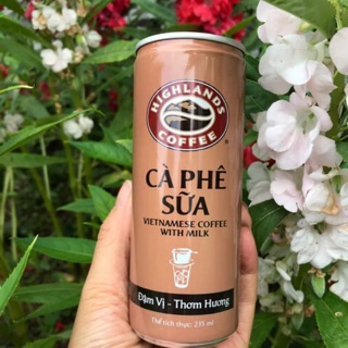 Cà phê sữa Highlands 235ml