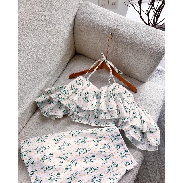 SET CROP HOA BÈO TẦNG DÂY YẾM  + CHÂN VÁY XANH