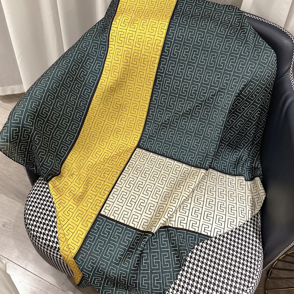 Khăn Choàng Vải Lụa Hình Vuông 90x90cm