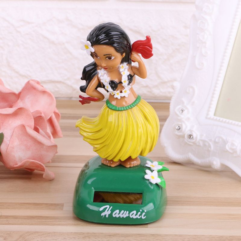 Mô hình cô gái Hawaii dễ thương trang trí ô tô chạy bằng năng lượng mặt trời