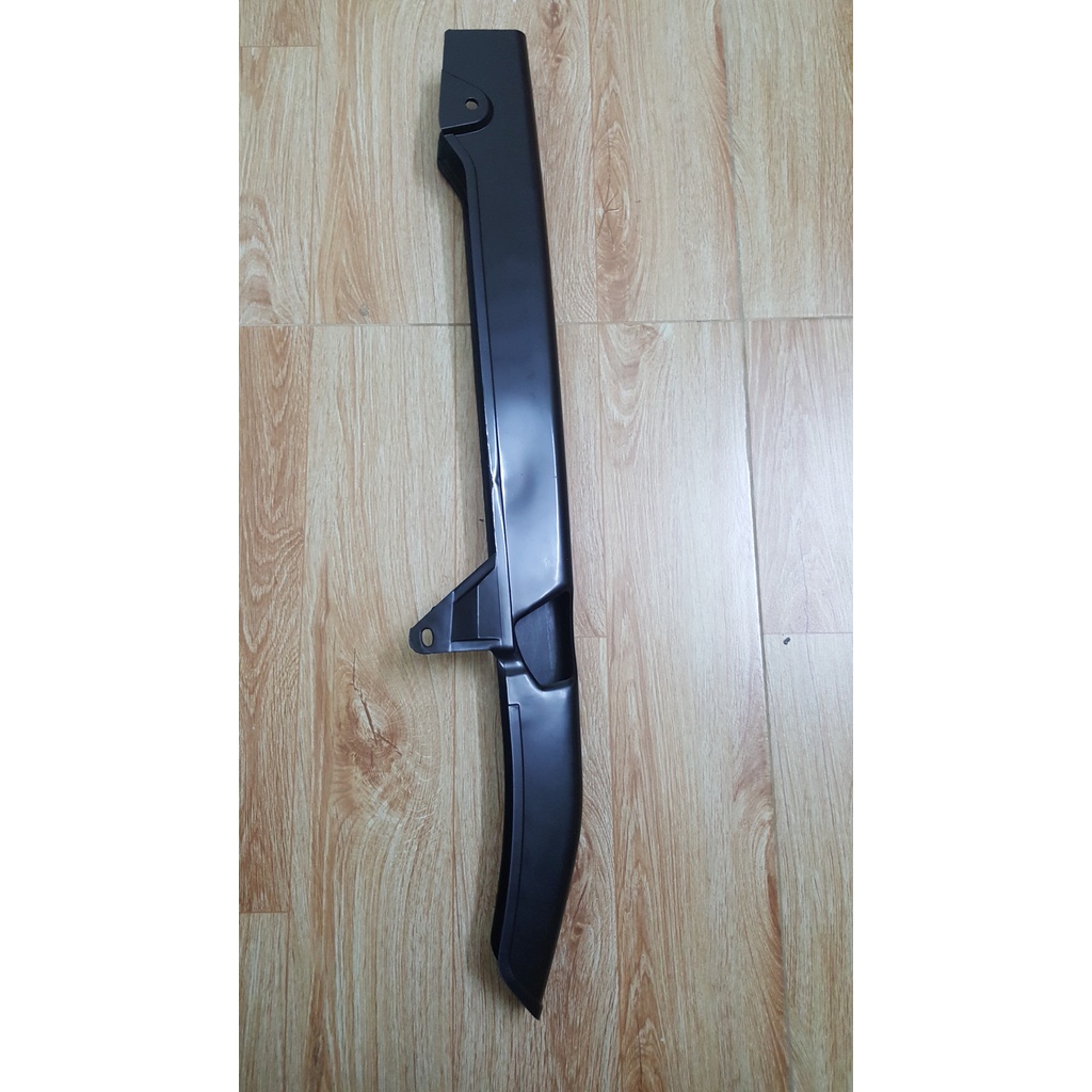 Cacte chắn xích nhựa yamaha yb125sp