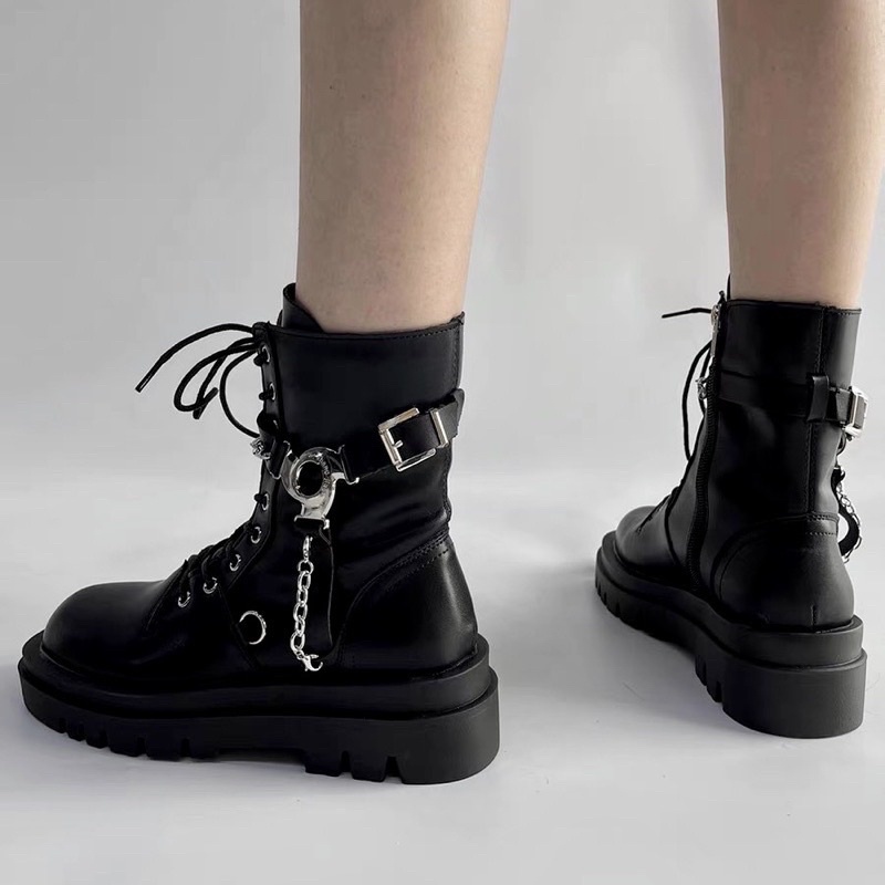 Boots ulzzang xích cao 4cm