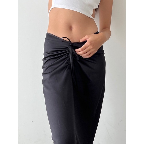 CHÂN VÁY OUTFIX ASIA SILK SKIRT