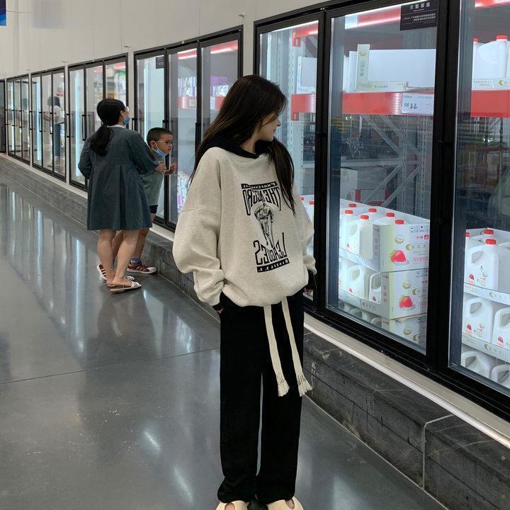 Áo hoodies có nón dài tay màu sắc thời trang nữ