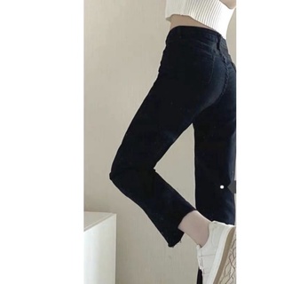 Quần Jeans đen trơn from basic ống đứng Size S