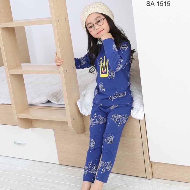 Sét đồ bé gái