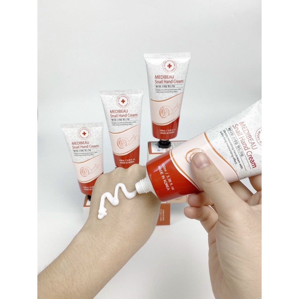 Kem dưỡng tay tinh chất Ốc Sên - MEDIBEAU SNAIL HAND CREAM