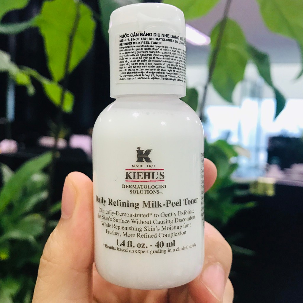 Nước hoa hồng 2in1 Kiehl daily refining milk - peel toner tẩy da chết dịu nhẹ