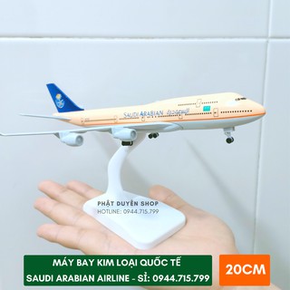 Máy Bay Mô Hình Sưu Tập Boeing B747 (20Cm + Bánh xe + Đế chưng bày) Mô Hình Saudi Arabian Airlines