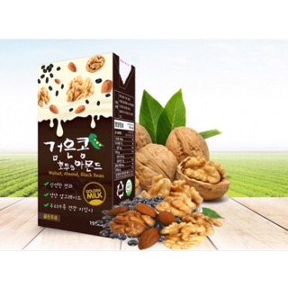 (Date 03/2020 )1 hộp sữa óc chó Hàn Quốc Golden Milk