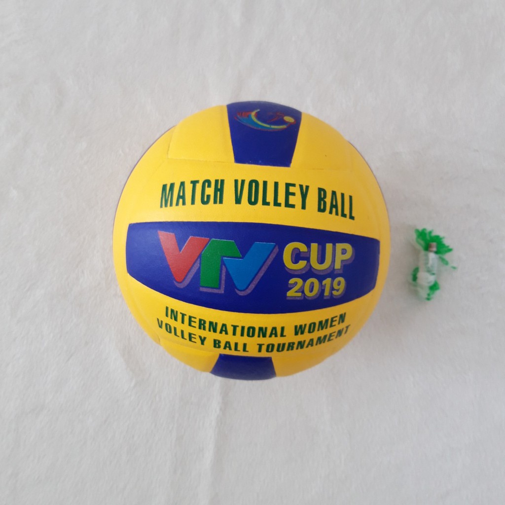 BÓNG CHUYỀN VTV CUP DA PU TIÊU CHUẨN THI ĐẤU(TẶNG TÚI LƯỚI+KIM BƠM+1 ĐÔI TẤT DÀI CHƠI BÓNG)