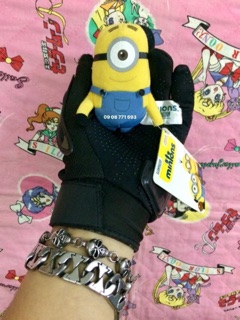 Thú bông Minion 10cm tag Sega