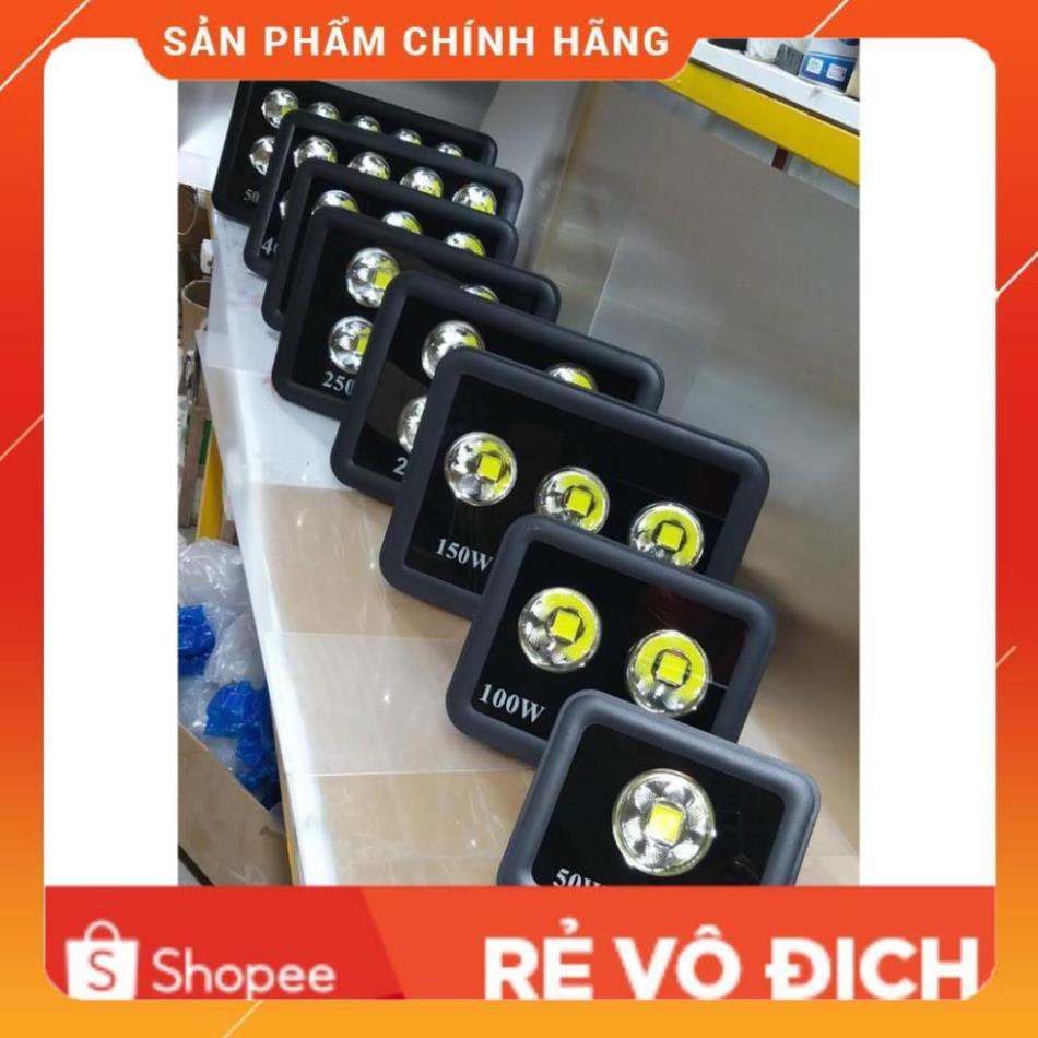 Đèn led pha cốc 50w, 100w, 150w,200w  IP66 ngoài trời siêu sáng BS