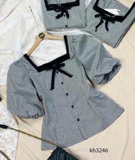Áo tay bồng kẻ