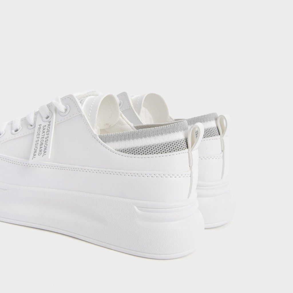 Giày Thể Thao Nữ Cổ Chun Nâng Đế 5P HAPAS - GSK563 | BigBuy360 - bigbuy360.vn