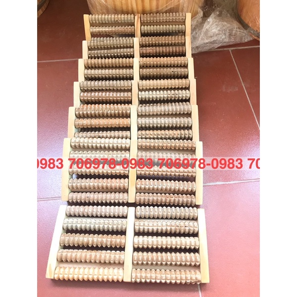 Bàn lăn gỗ masager chân