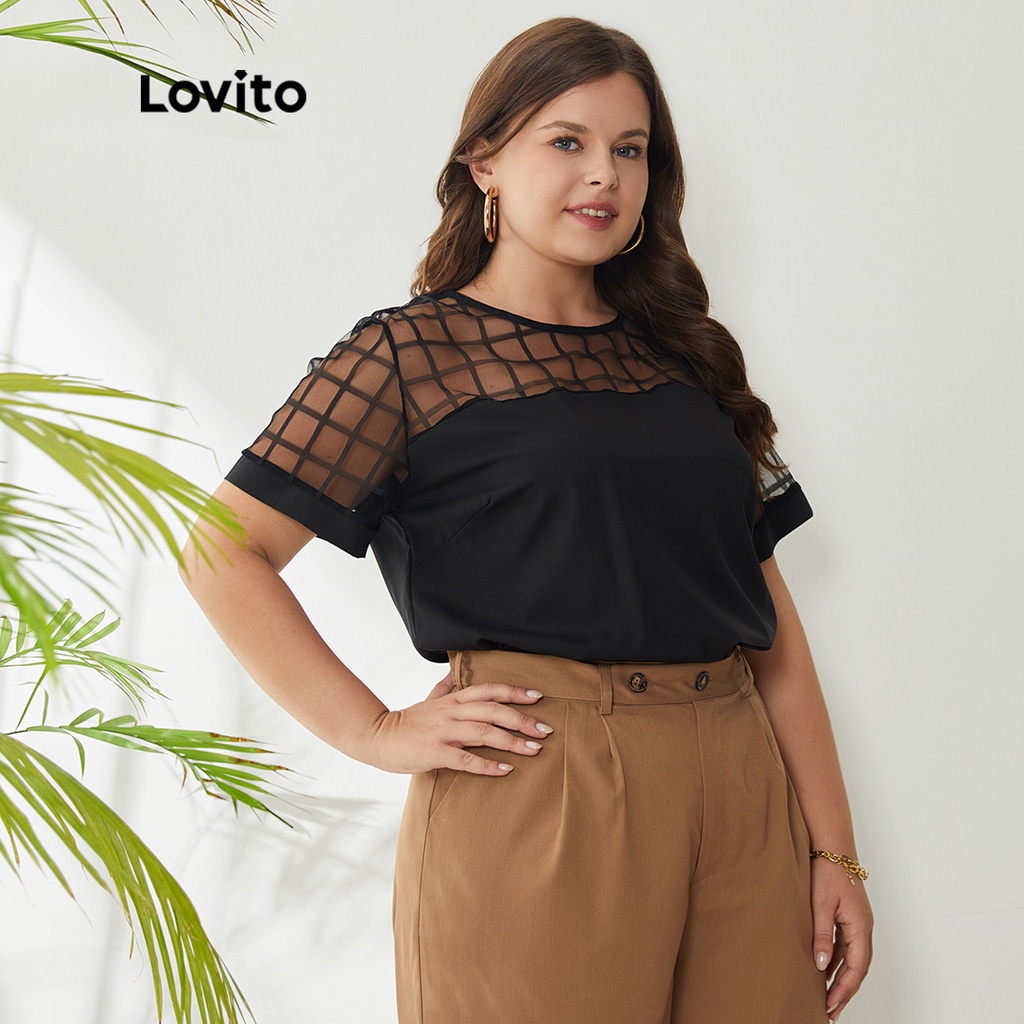 Áo Lovito plus size phối lưới tương phản thanh lịch trọng lượng nhẹ thoáng khí họa tiết caro LPS01023 (màu đen)
