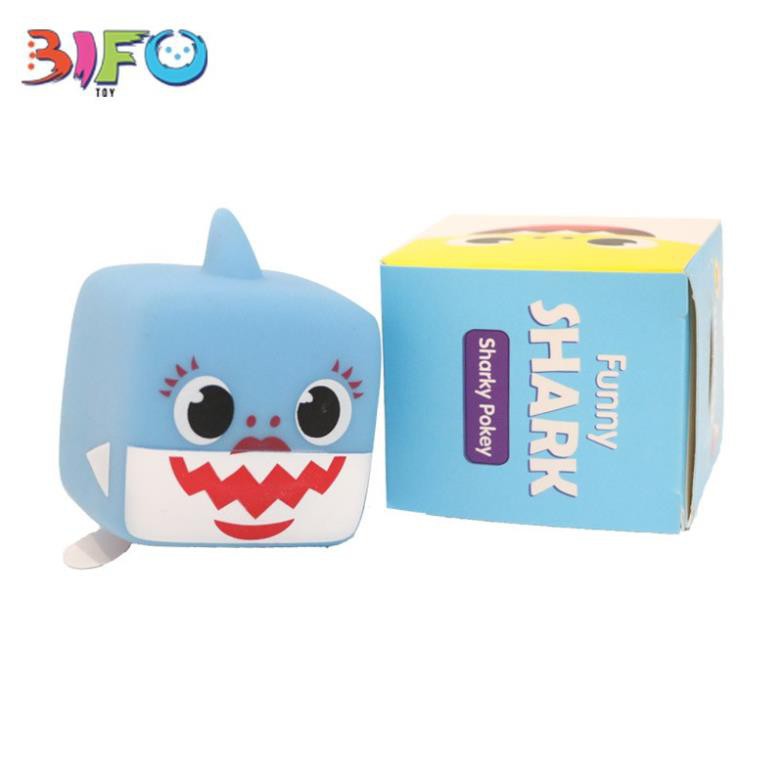 Đồ chơi cá mập biết hát Baby Shark cho bé nhảy múa thỏa thích