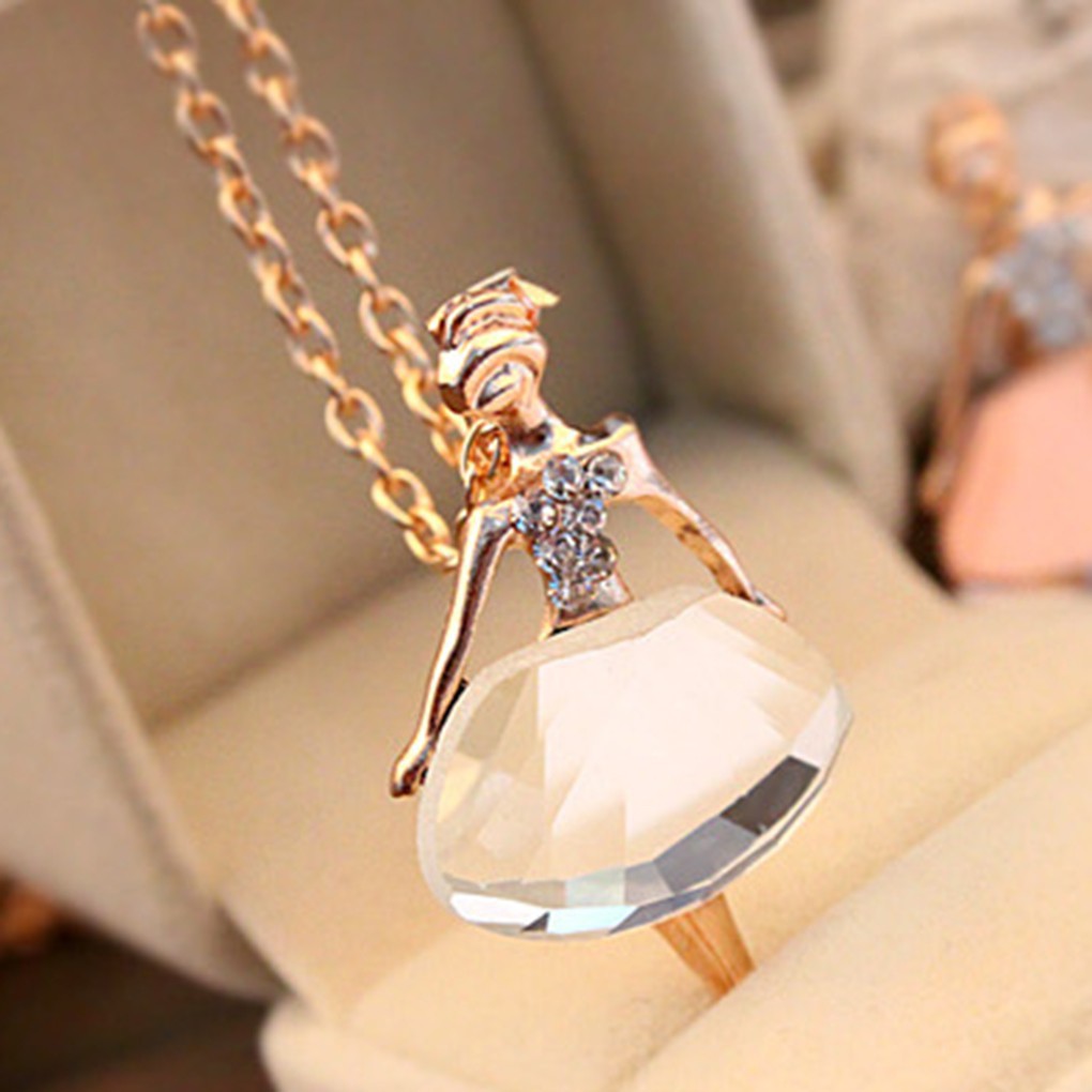 Vòng cổ mặt đá pha lê hình vũ công siêu đẹp và đáng yêu