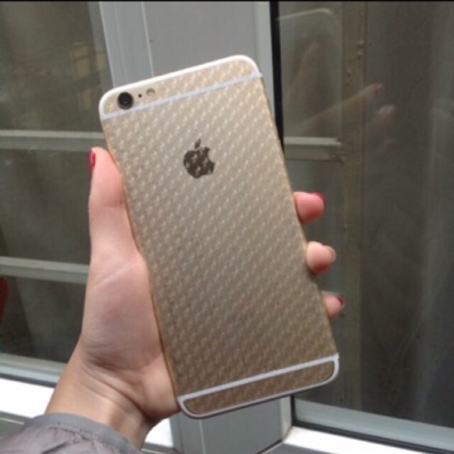 Miếng dán cacbon mặt sau chống trầy cho iphone ( Giá Sỉ )